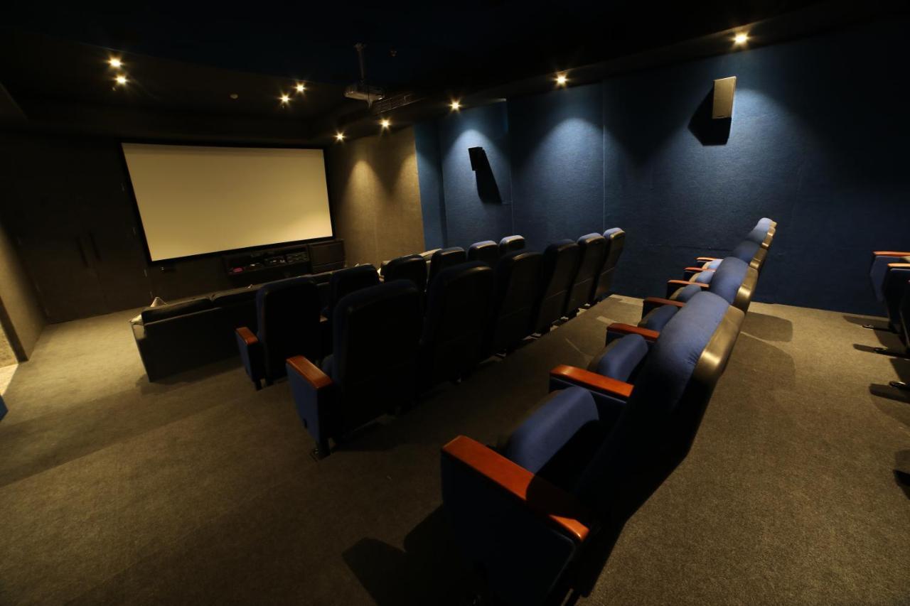 The Vern At Blvd Насик Экстерьер фото